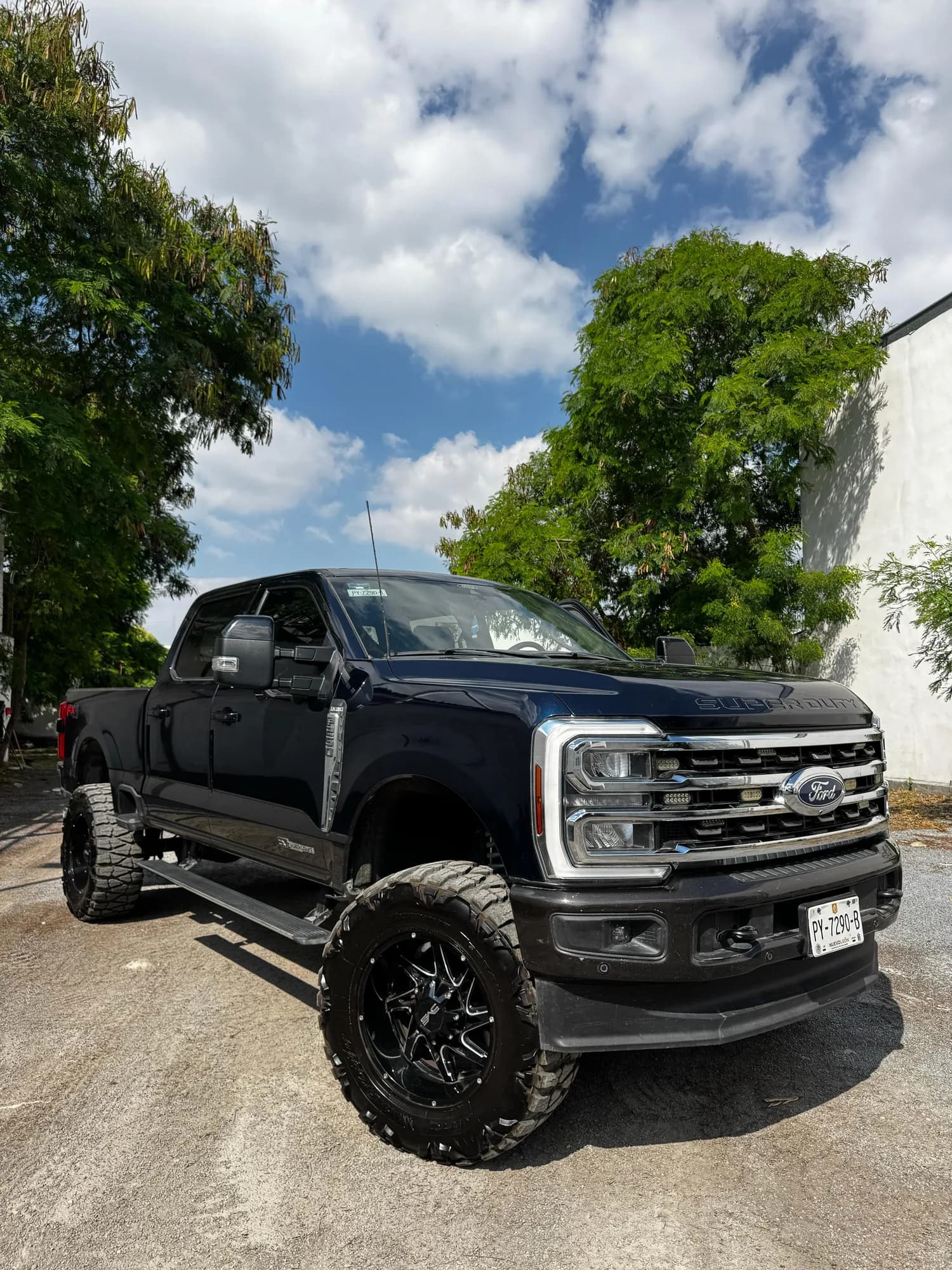 Ford F-250 King Ranch 2024 (Diesel)