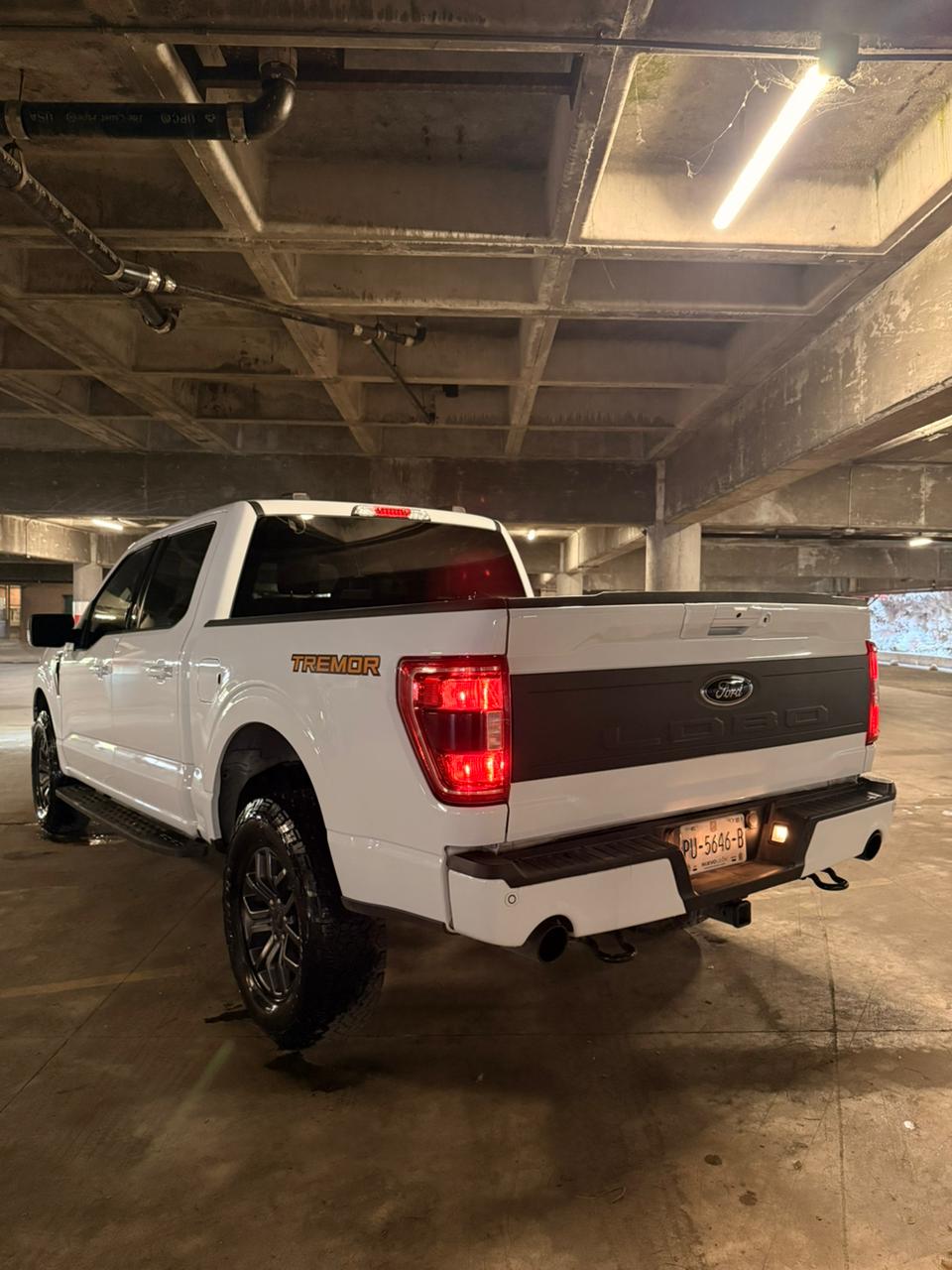 
								2023 F-150 Tremor completo									