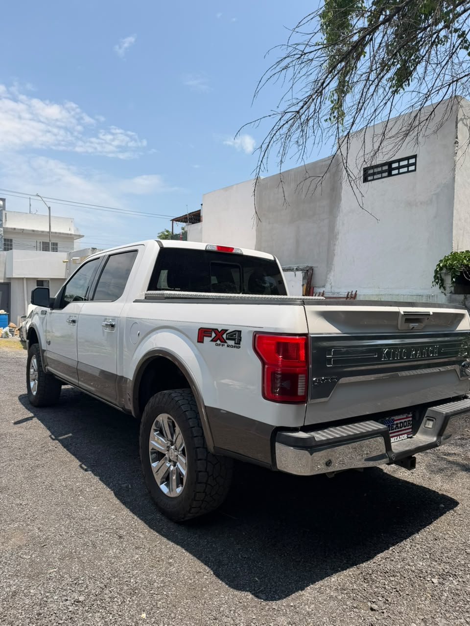 
								Ford F-150 King Ranch 2018 completo									