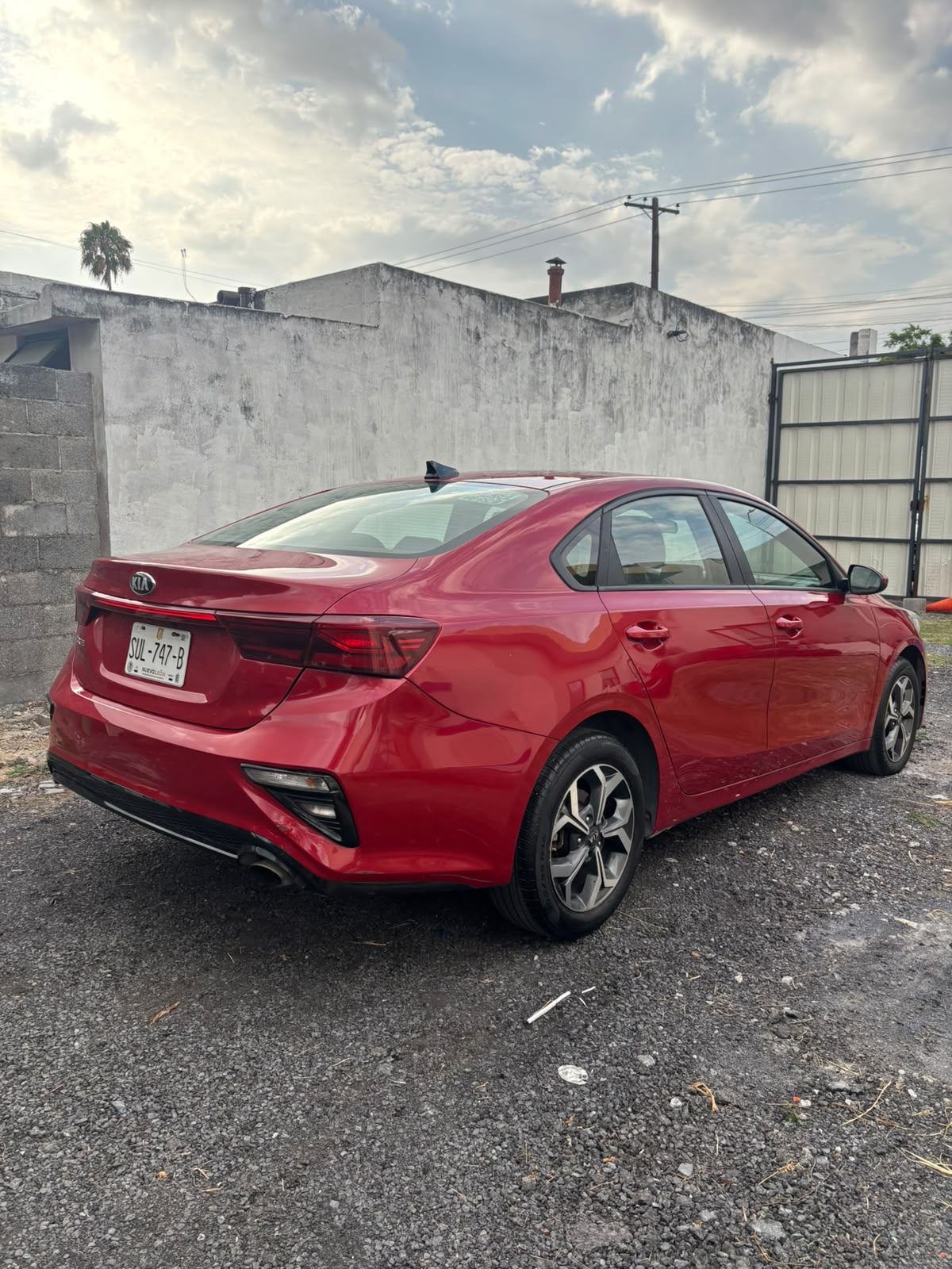 
								Kia Forte LX 2020 completo									