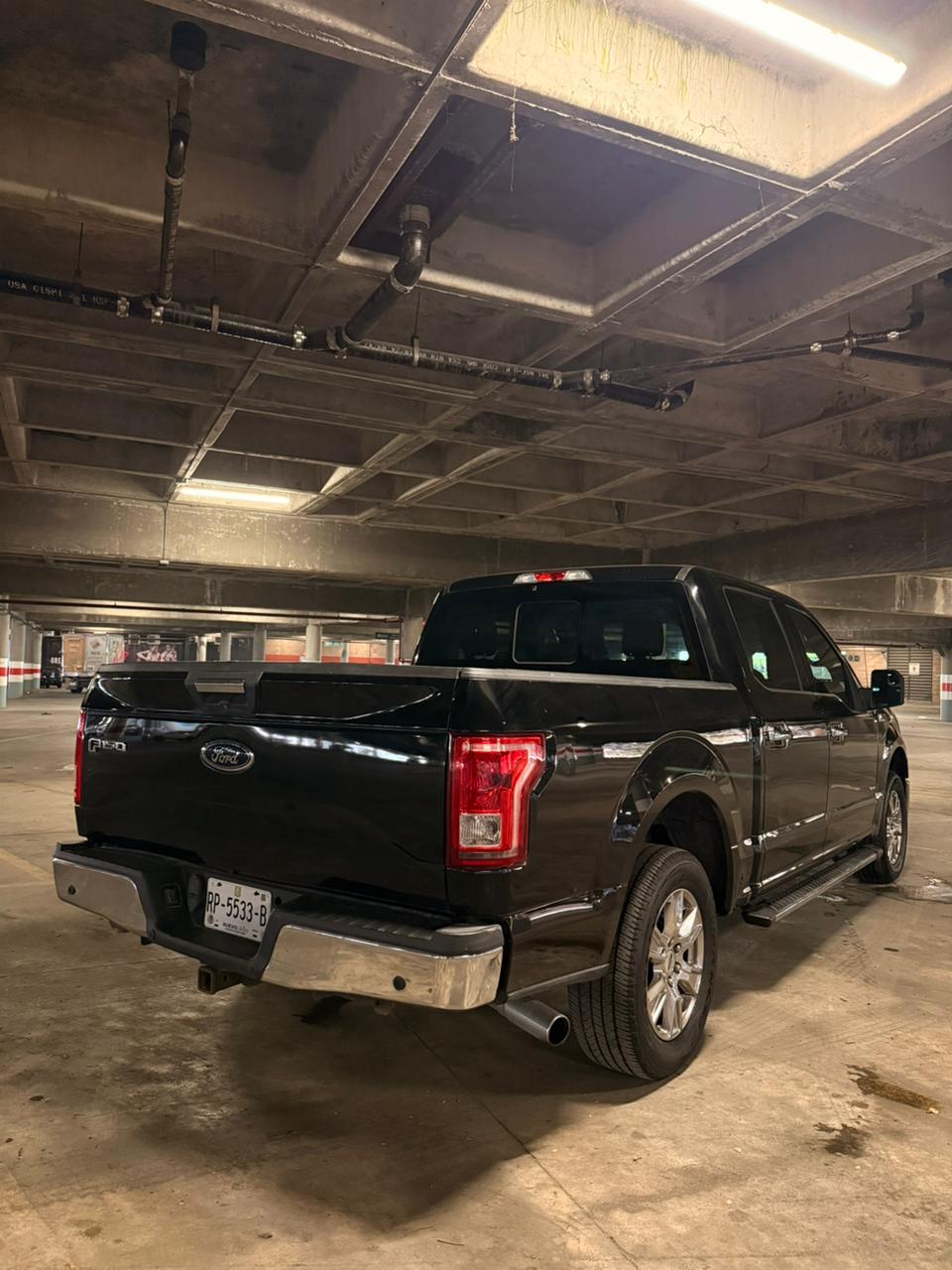 
								F-150 XLT completo									