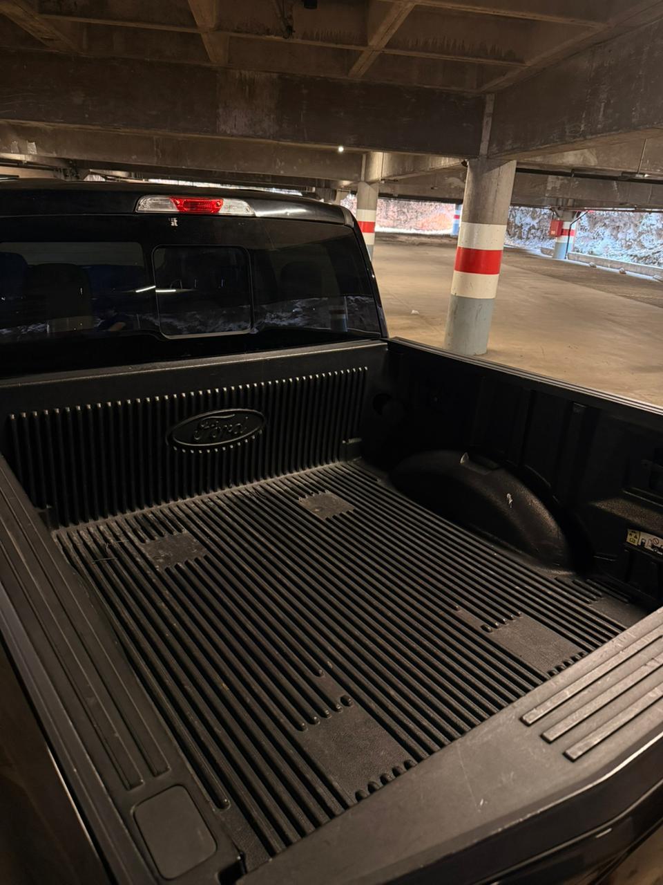 
								F-150 XLT completo									