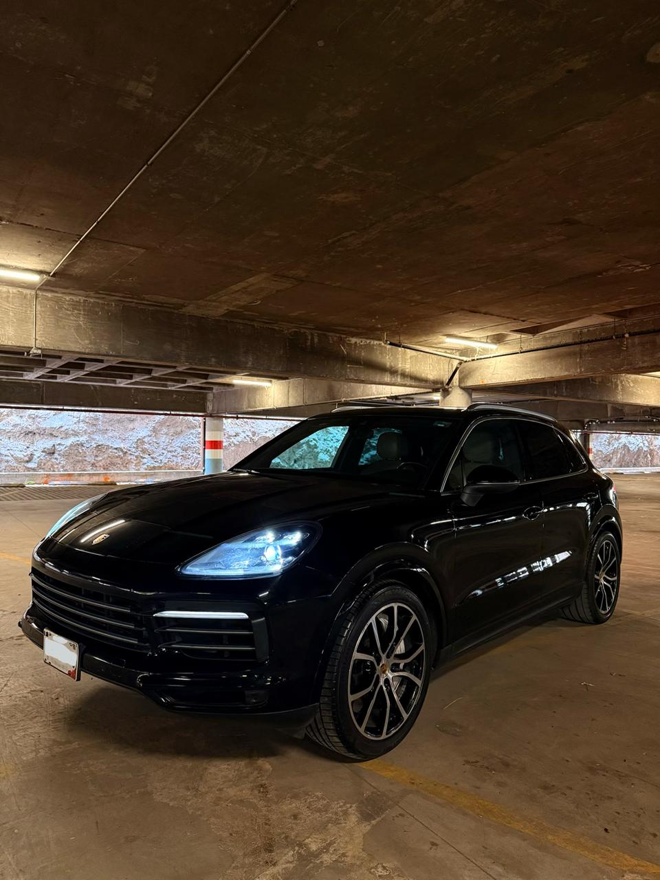 
								Porsche Cayenne S 2019 completo									
