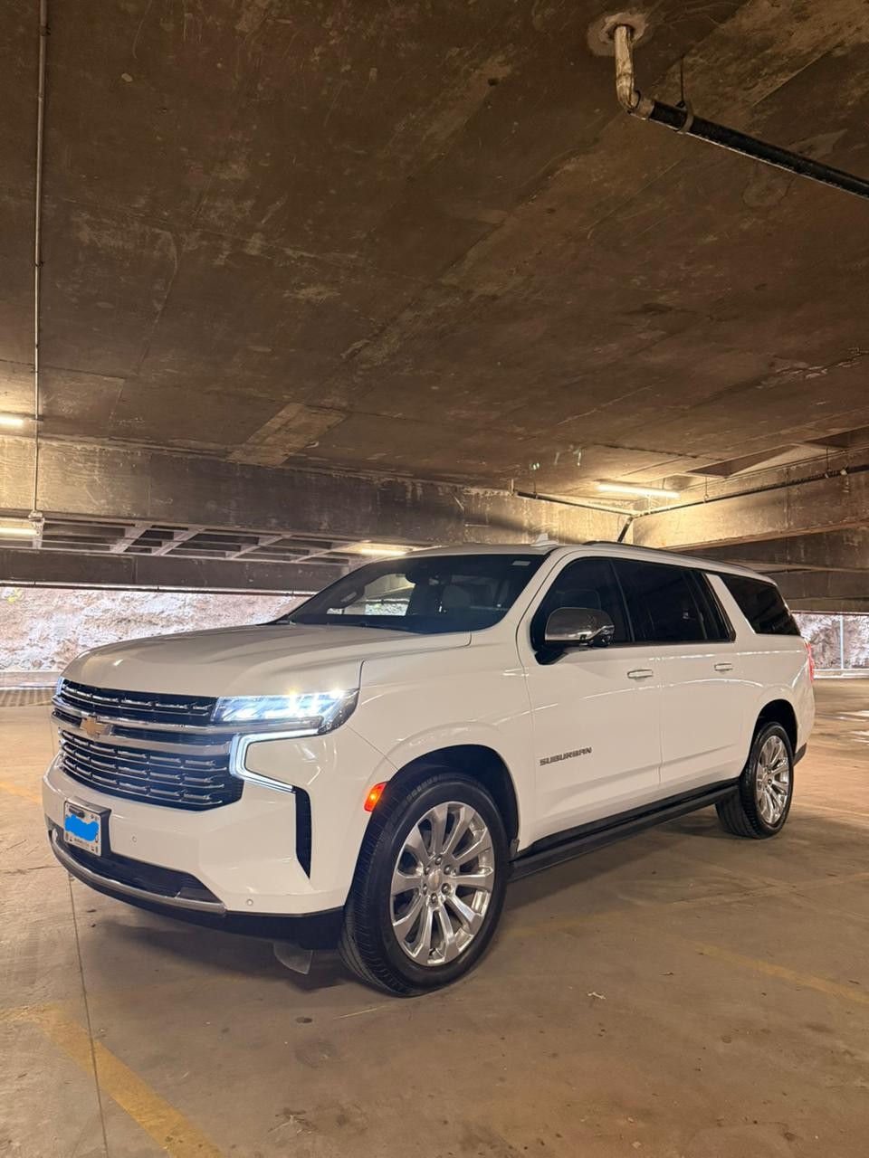 
								Chevrolet Suburban Premier 2023 III Plus completo									