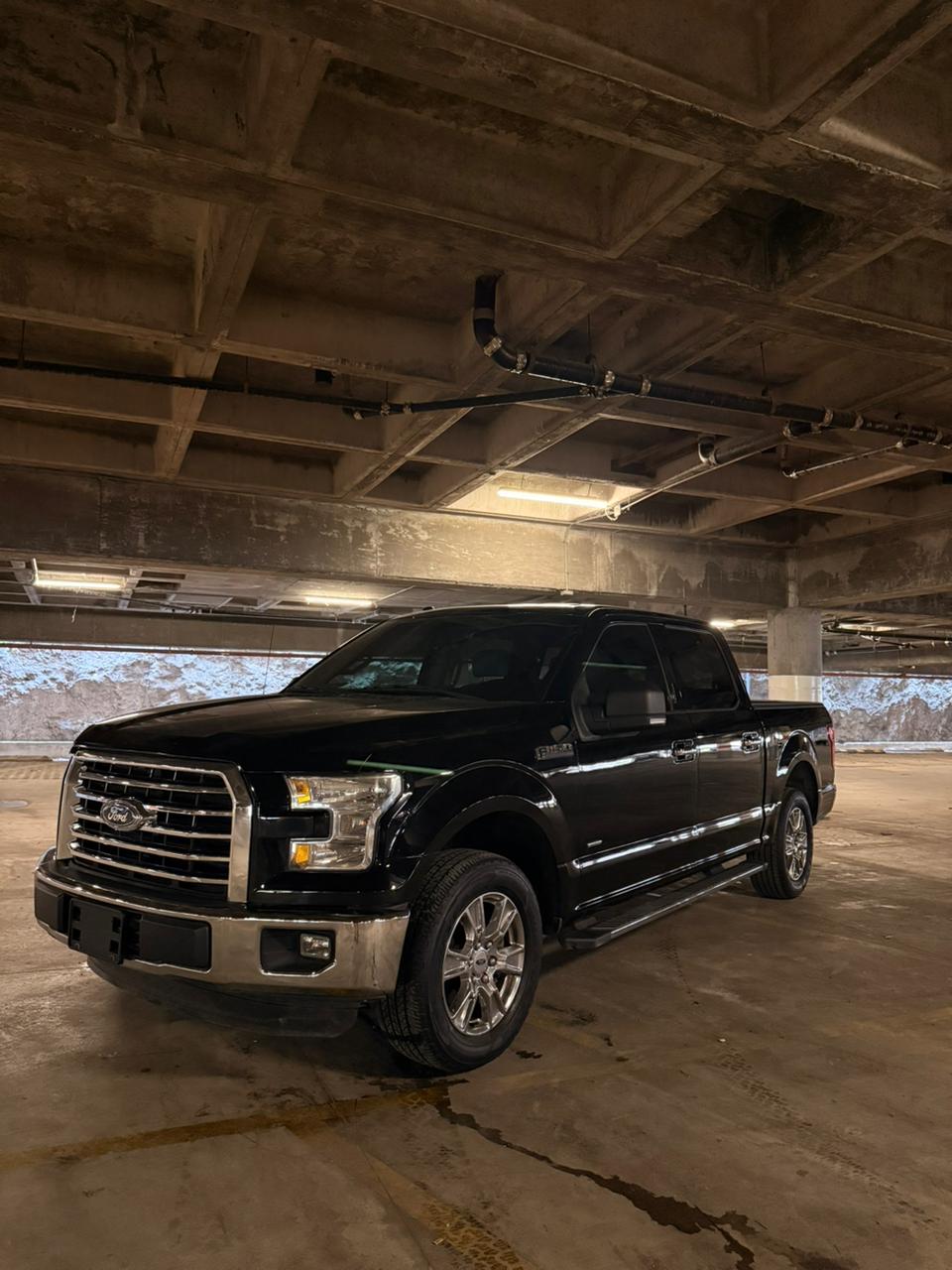 
								F-150 XLT completo									