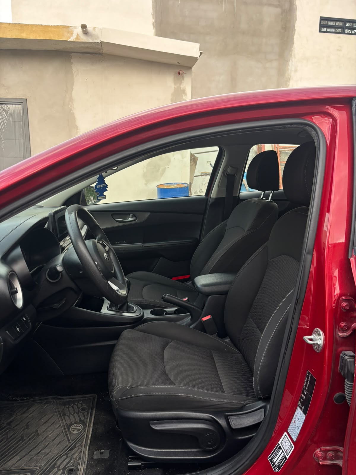 
								Kia Forte LX 2020 completo									